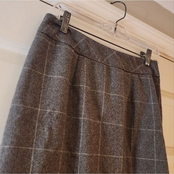 Chadwicks of Boston gray plaid wool blend knee length lined skirt Size 4 - Picture 2 of 6